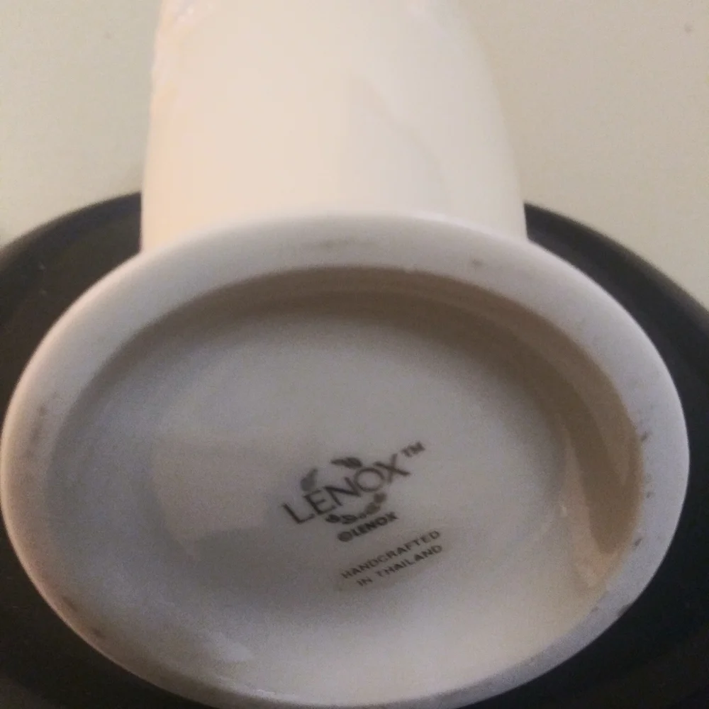 NWOT Lenox Bud Vase